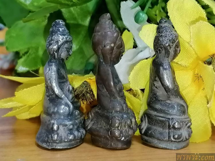 องต์ละ850 พระกริ่ง เนื้อสัมฤทธิ์ กริ่งดัง3องค์ รูปที่ 3