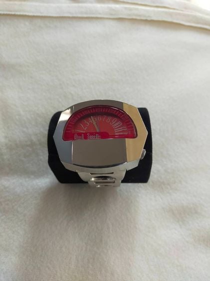 นาฬิกาข้อมือ Paul Smith Iron mask หายาก QZ. รูปที่ 1