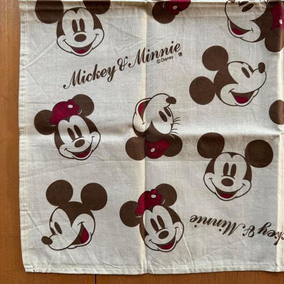 ผ้าเช็ดหน้ามิกกี้เมาส์ มินนี่เมาส์ Mickey Mouse Minnie Mouse Bandana รูปที่ 2