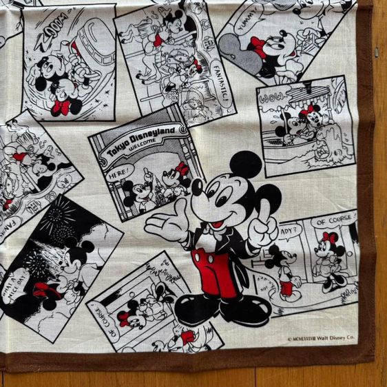 ผ้าเช็ดหน้ามิกกี้เมาส์ มินนี่เมาส์ ลายเรื่องราวมิกกี้ชวนมินนี่ไปออกเดทที่ Tokyo Disneyland Walt Disney Co. Mickey Mouse Minnie Mouse Bandana รูปที่ 5