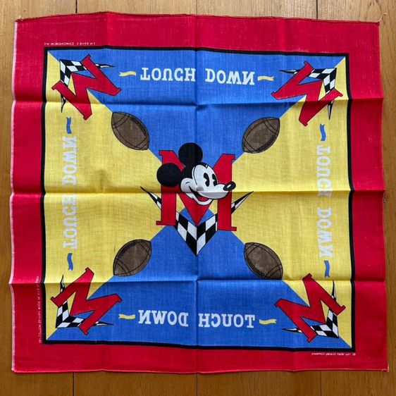 ผ้าเช็ดหน้ามิกกี้เมาส์ ลาย Football TOUCH DOWN The Walt Disney Company J.A WORONOWICZ S RIVER. N J Mickey Mouse Bandana รูปที่ 6