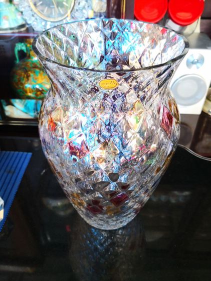 Bohemian antique glass flowerware
made in czechoslovakia รูปที่ 10