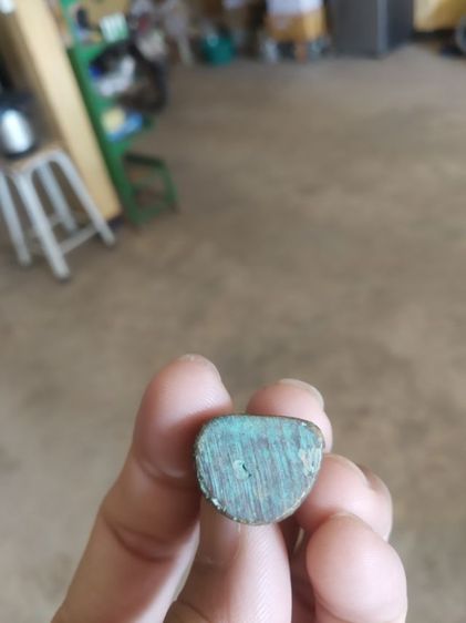 พระเนื้อทองเหลือง(พระรูปหล่อพระหลวงพ่อเงินไม่ทราบเกจิ(220201))พระบ้านพระเครื่องรางของมงคล รูปที่ 11