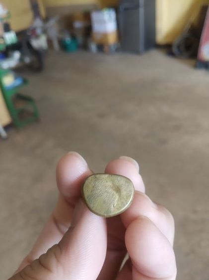 พระเนื้อทองเหลือง(พระรูปหล่อพระหลวงพ่อเงินไม่ทราบเกจิ(220203))พระบ้านพระเครื่องรางของมงคล รูปที่ 12