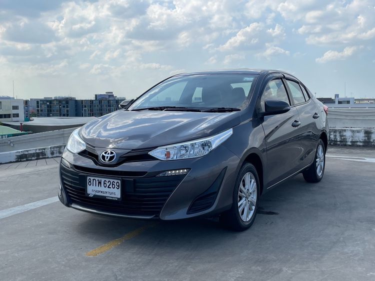 Toyota Yaris ATIV 2019 1.2 E Sedan เบนซิน ไม่ติดแก๊ส เกียร์อัตโนมัติ เทา