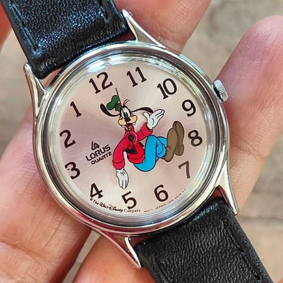 นาฬิกา Vintage Lorus by Seiko เดินถอยหลัง แรร์ไอเท็ม หายากมากๆอีกเรือนค่ะ ระบบถ่าน พร้อมกล่อง สายใหม่ ขนาด 31mm. รวมมะยม boy size  รูปที่ 5