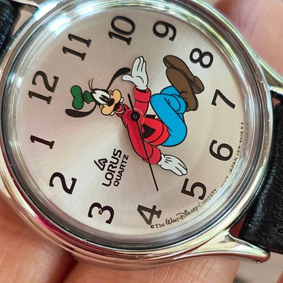 นาฬิกา Vintage Lorus by Seiko เดินถอยหลัง แรร์ไอเท็ม หายากมากๆอีกเรือนค่ะ ระบบถ่าน พร้อมกล่อง สายใหม่ ขนาด 31mm. รวมมะยม boy size  รูปที่ 6