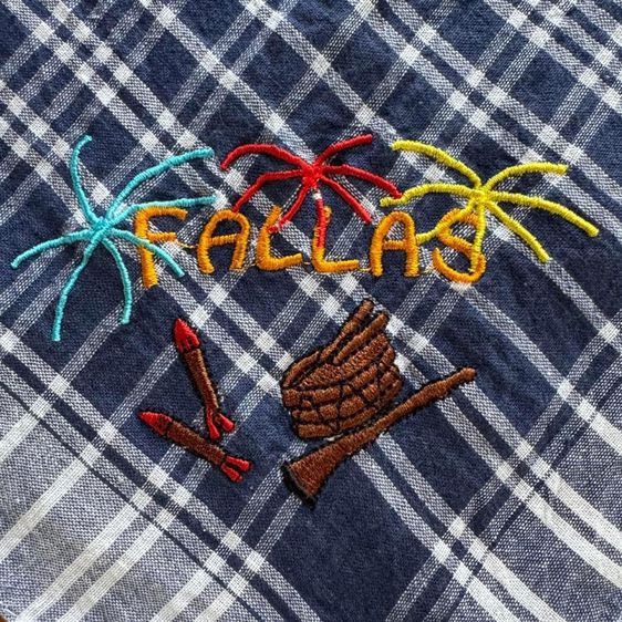 ผ้าเช็ดหน้าลายสก็อต มีลายปักหนึ่งมุม ของ FALLAS รูปที่ 3