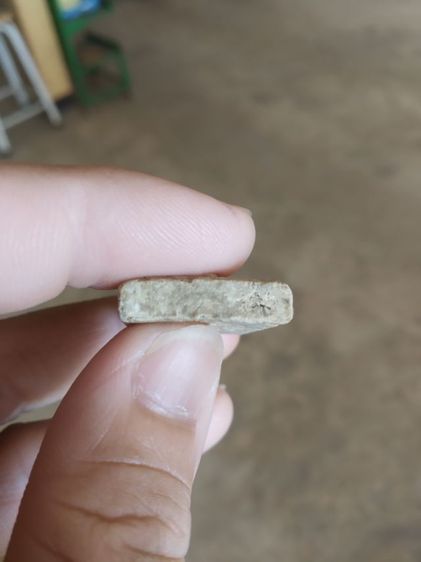 พระเนื้อผงผสมว่าน(พระพิมพ์พระสมเด็จนั่งบนฐานหลังยันต์สาม(ไม่ทราบรุ่นและอายุ)(ไม่ทราบพระเกจิที่สร้าง)(100206))พระบ้านพระเครื่องรางของมงคล รูปที่ 13