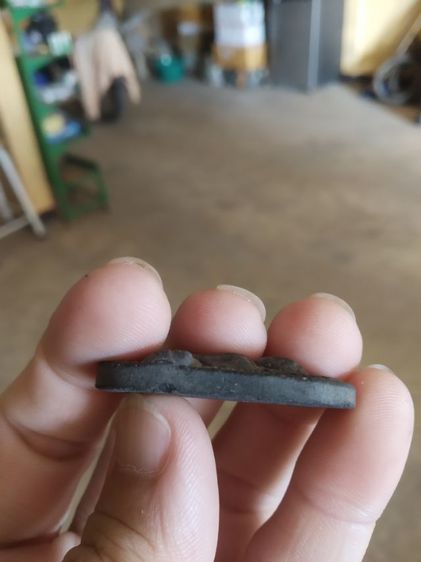 พระเนื้อผงผสมว่านดำ(พระพิมพ์พระซุ้มนครโกษาหลังลายผ้า(พระหลวงพ่อสร้าง)(วัดสำปะซิว)(จังหวัดสุพรรณบุรี))พระบ้านพระเครื่องรางของมงคล รูปที่ 12