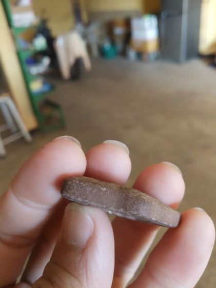 พระเนื้อผงผสมว่าน(พระพิมพ์พระขุนแผนหลังพระหลวงพ่อโต(วัดบ้านเซี่ยน)(จังหวัดชัยนาท))พระบ้านพระเครื่องรางของมงคล รูปที่ 16