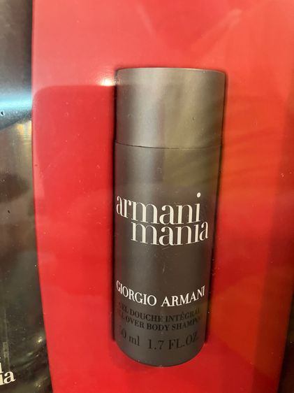 ขายแล้ว น้ำหอม GIORGIO ARMANI ของแท้ (รุ่นARMANI MANIA) ชุด Gift Set ของใหม่ รูปที่ 4
