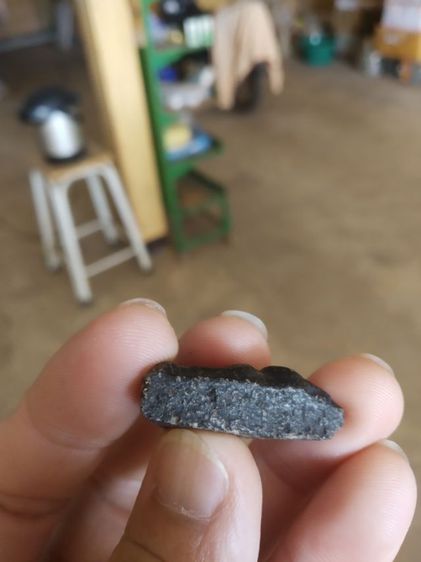 พระเนื้อผงดินว่านและผงใบลานพิมพ์เล็ก(พระพิมพ์พระนางพญาพิมพ์เล็กหลังเรียบ(ไม่ทราบพระเกจิที่สร้าง)(230240))พระบ้านพระเครื่องรางของมงคล รูปที่ 16