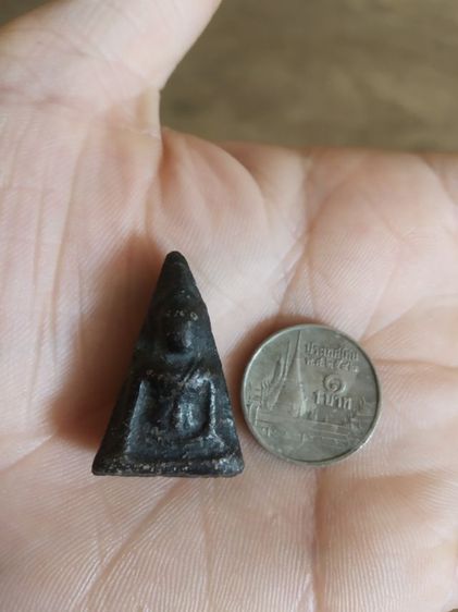 พระเนื้อผงดินว่านและผงใบลานพิมพ์เล็ก(พระพิมพ์พระนางพญาพิมพ์เล็กหลังเรียบ(ไม่ทราบพระเกจิที่สร้าง)(230240))พระบ้านพระเครื่องรางของมงคล รูปที่ 18