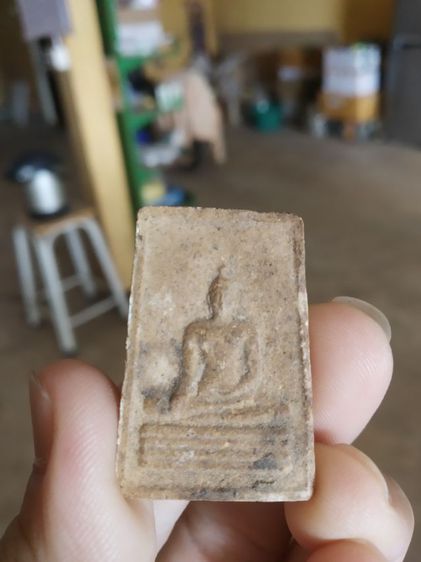 พระเนื้อผงผสมว่าน(พระพิมพ์พระพุทธรูปทองคำวัดไตรมิตรวิทยารามวรวิหาร(กรุงเทพมหานคร))พระบ้านพระเครื่องรางของมงคล(ปี2537) รูปที่ 3