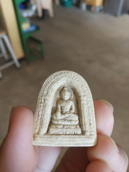 พระเนื้อผงผสมว่าน(พระพิมพ์พระสมเด็จไพรีพินาศหลังยันต์จันทร์เสี้ยว(วัดบวรนิเวศวิหาร)(จังหวัดกรุงเทพฯ))พระบ้านพระเครื่องรางของมงคลปี2530 รูปที่ 2