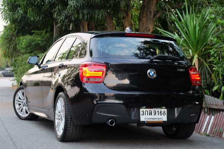BMW Series 1 2014 116i Sedan เบนซิน ไม่ติดแก๊ส เกียร์อัตโนมัติ ดำ รูปที่ 2