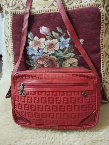 Fendi vintage สวย