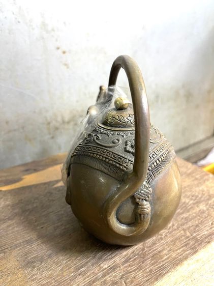 กาน้ำชา ทองเหลือง รูปที่ 3