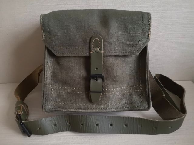 French Army Canvas 
กระเป๋าทหารฝรั่งเศส งานวินเทจ ปีเก่า 1960  รูปที่ 7