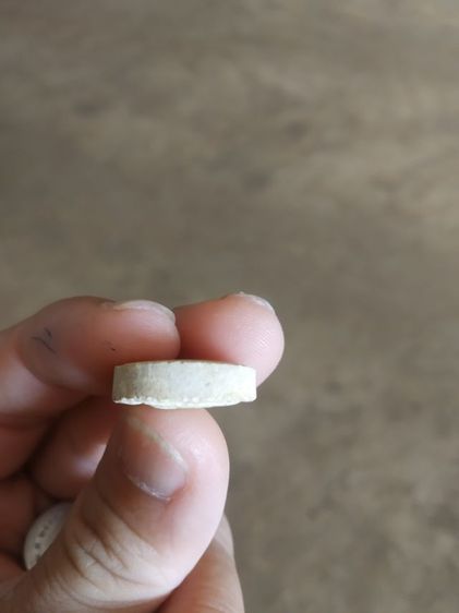 พระเนื้อว่านผสมผงพิมพ์หยดน้ำ(พระพิมพ์พระหลวงพ่อโสธรรูปทรงหยดน้ำหลังยันต์(ไม่ทราบเกจิที่สร้าง))พระบ้านพระเครื่องรางของมงคล รูปที่ 17