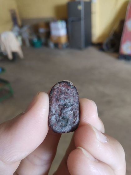 พระเนื้อดินผสมผงใบลานพิมพ์เล็ก(พระเครื่องพิมพ์พระพุทธ(ไม่ทราบเกจิที่สร้าง)(ลึกลับ)(770755)(ไม่รู้ที่มาไม่ทราบอายุ))พระเครื่องรางของมงคล รูปที่ 2