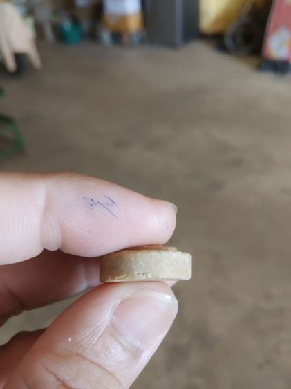 พระเนื้อผงน้ำมันรูปทรงไข่(พระเครื่องพิมพ์พระพุทธหลังเรียบไม่ทราบเกจิ)ถ้าบ้านพระเครื่องรางของมงคล รูปที่ 15