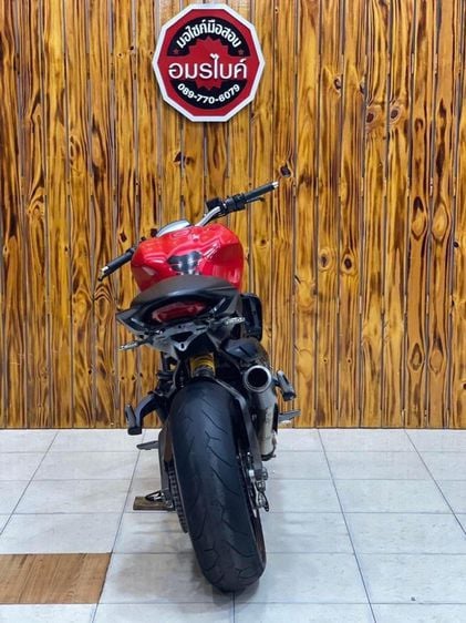 Ducati Monster821 สีแดง รูปที่ 11