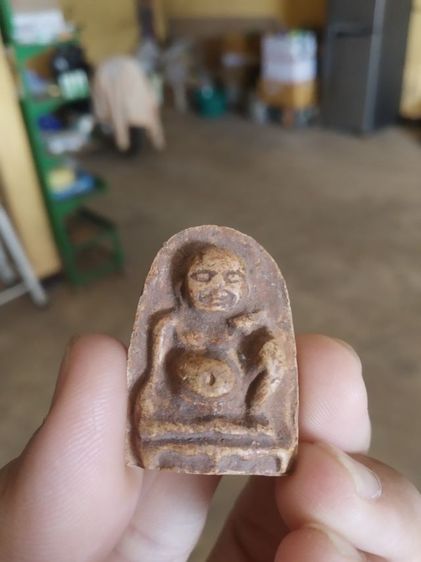 เครื่องรางของขลังเนื้อดิน(ขุนช้างมหาเศรษฐีหลังเรียบไม่ทราบเกจิ(230274))เครื่องรางของมงคลเนื้อดิน รูปที่ 4