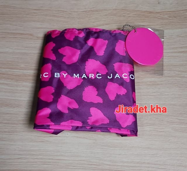 กระเป๋าถือสีสันสดใสแบรนด์ MARC BY MARC JACOBS สินค้าใหม่ ขนาดกระเป๋าเพียง 18.5×15×7cm ดีไซด์สวยงาม สินค้าคัดมาจากโกดังสินค้าญี่ปุ่น(Limited) รูปที่ 6