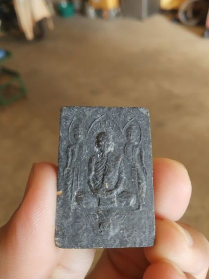 พระเนื้อผงว่านและผงใบลาน(พระหลวงปู่พันธ์วัดสระแก้ว(รุ่นปีหมูทอง)(จังหวัดชัยภูมิ))พระบ้านพระเครื่องรางของมงคล รูปที่ 6