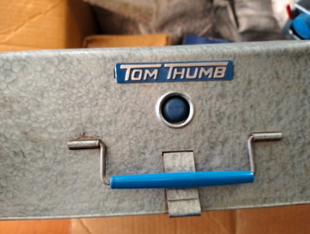 Tom thumb  พิมพ์ดีด สังกะสี  โบราณ รูปที่ 8