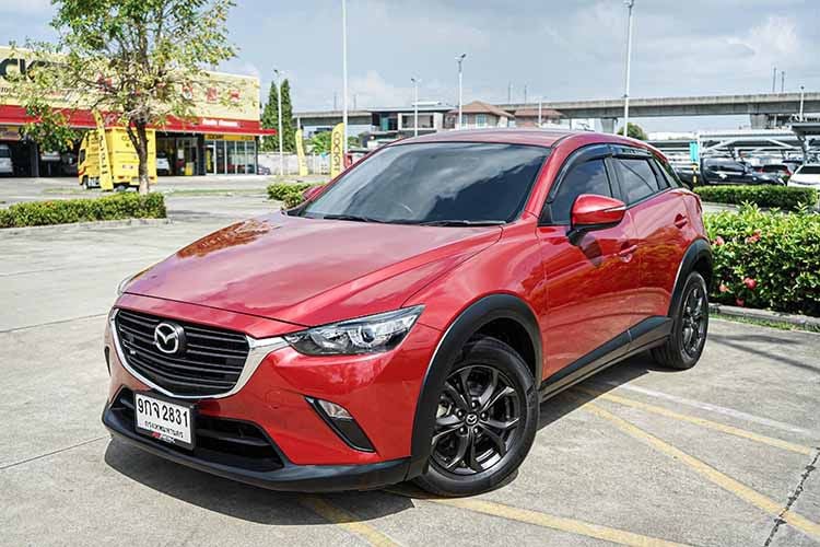Mazda CX-3 2019 2.0 E Sedan เบนซิน ไม่ติดแก๊ส เกียร์อัตโนมัติ แดง
