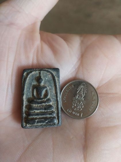 พระเนื้อผงผสมว่านและผงใบลาน(พระสมเด็จเนื้อออกดำไม่ทราบเกจิที่สร้าง(240202))พระบ้านพระเครื่องรางของมงคล รูปที่ 9