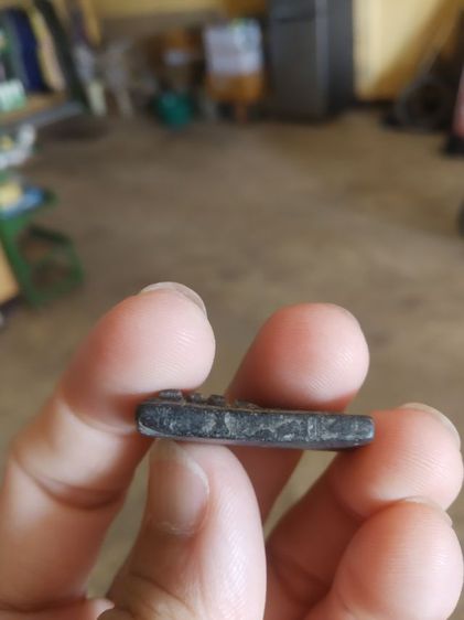 พระเนื้อผงผสมว่านและผงใบลาน(พระสมเด็จเนื้อออกดำไม่ทราบเกจิที่สร้าง(240202))พระบ้านพระเครื่องรางของมงคล รูปที่ 13