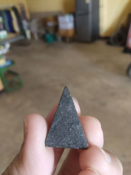 พระเนื้อผงผสมผงใบลานพิมพ์เล็ก(พระนางพญาเนื้อดำไม่ทราบเกจิที่สร้าง(240203))พระบ้านพระเครื่องรางของมงคล รูปที่ 8