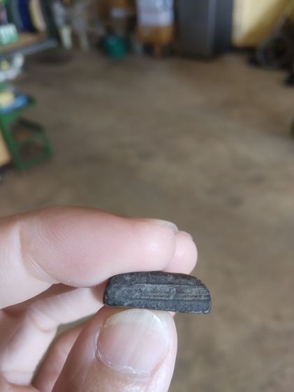 พระเนื้อผงผสมผงใบลานพิมพ์เล็ก(พระนางพญาเนื้อดำไม่ทราบเกจิที่สร้าง(240203))พระบ้านพระเครื่องรางของมงคล รูปที่ 17