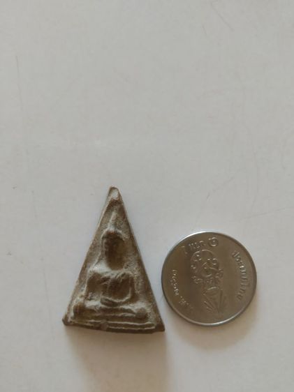 พระเนื้อดินผสมผงพิมพ์เล็ก(พระพิมพ์พระนางพญาหลังเรียบไม่ทราบเกจิที่สร้าง(240204))พระบ้านพระเครื่องรางของมงคล รูปที่ 5