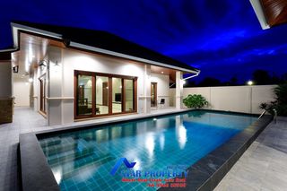 SH91113 Luxurious Pool Villa For Sale At HHH6