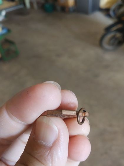 พระเหรียญเนื้อทองแดงพิมพ์เล็ก(พระหลวงตามหาบัวญาณสัมปันโน(พระเกจิวัดป่าบ้านตาด)(สิงหาคมมหามงคล)(จังหวัดอุดรธานี))พระบ้านพระเครื่องรางของมงคล รูปที่ 13