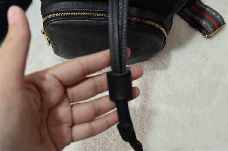 Used Gucci backpack MM สีดำ รูปที่ 16