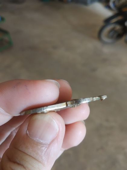 พระเหรียญเนื้อกะไหล่ทอง(เหรียญพระประธานวัดระฆังโฆสิตารามหลังพระสมเด็จพุฒาจารย์โตพรหมรังสี(กรุงเทพฯ))พระบ้านพระเครื่องรางของมงคล รูปที่ 14