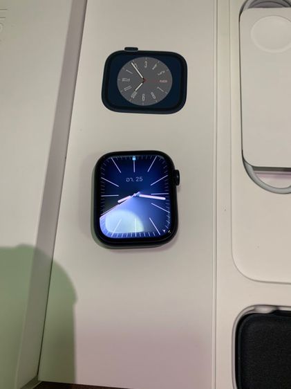 อื่นๆ ดำ Apple Watch Series 8