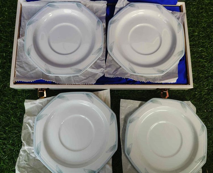 จานขนม  White Thadow Hoya China Made in Japan 6ใบ พร้อมกล่องไม้ สินค้าใหม่ นำเข้าจากญี่ปุ่น รูปที่ 3