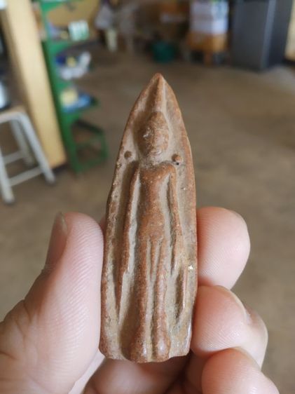 พระเนื้อดิน(พระปางเปิดโลกหลังเรียบไม่ทราบเกจิที่สร้าง)พระบ้านพระเครื่องรางของมงคลเครื่องรางของมงคล รูปที่ 5