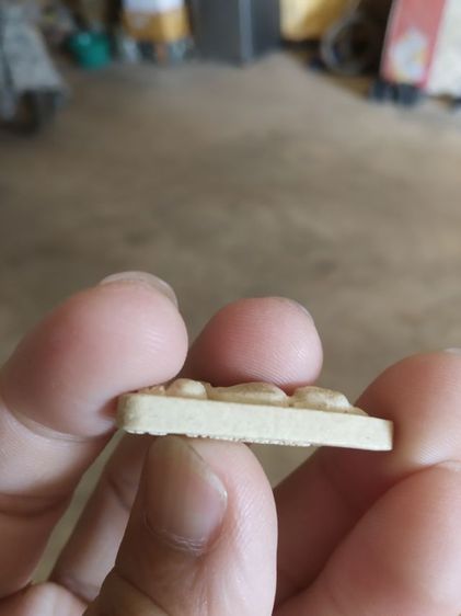 พระเนื้อผงผสมว่าน(พระหลวงพ่อเพชรวัดสามโก้(จังหวัดอ่างทองปี2553))พระบ้านพระเครื่องรางของมงคล รูปที่ 9