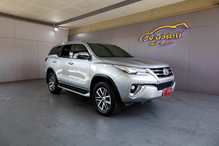 TOYOTA FORTUNER 2.4 G AT