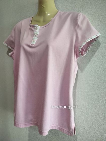 เสื้อยืดคอกลม แบรนด์ courreges(L) เสื้อสีสวยแนววินเทจ แบรนด์ดังงานVintage COURRÈGES  แบรนด์ PARIS ป้ายmade in china รูปที่ 4
