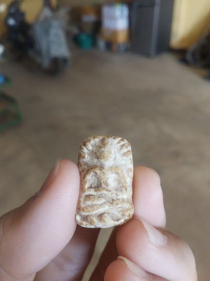 พระเนื้อผง(พระผงขุดสระพระหลวงปู่เผือก(พระเกจิ)(ปัญญาธโร)วัดกิ่งแก้ว(จังหวัดสมุทรปราการ)(130225))พระบ้านพระเครื่องรางของมงคล รูปที่ 4