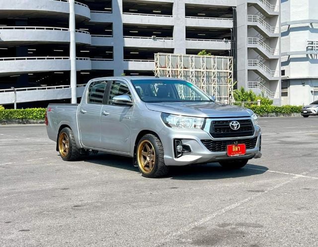 Toyota Hilux Revo 2018 2.4 E Pickup ดีเซล ไม่ติดแก๊ส เกียร์ธรรมดา เทา รูปที่ 3